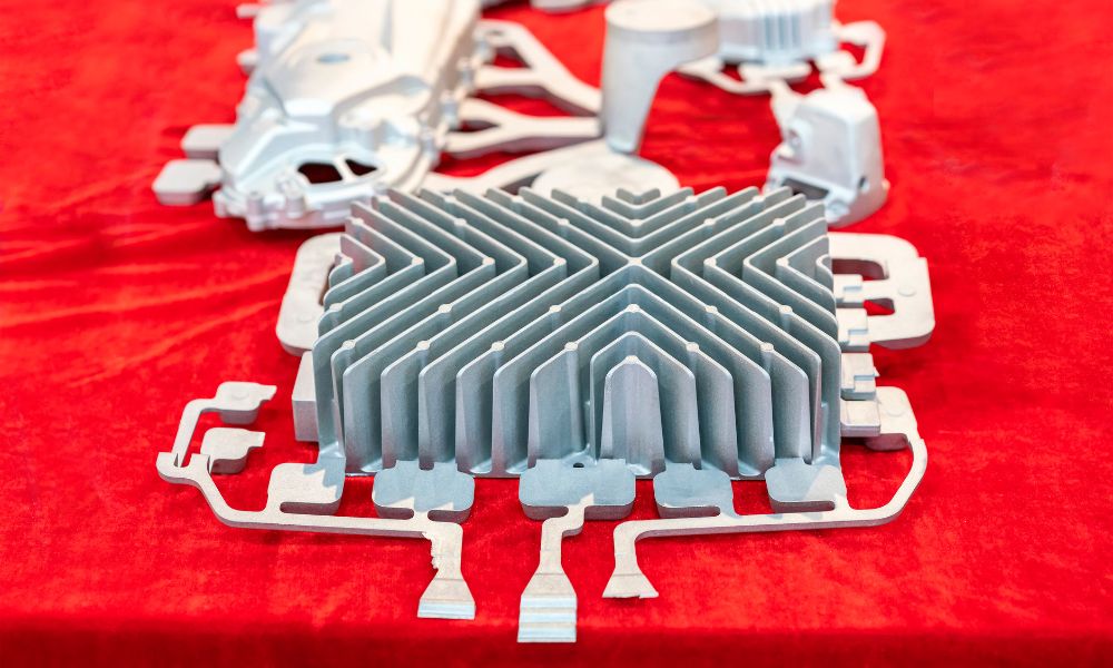 Finned Aluminum Heat Sink China Die Casting Aluminum Die Casting